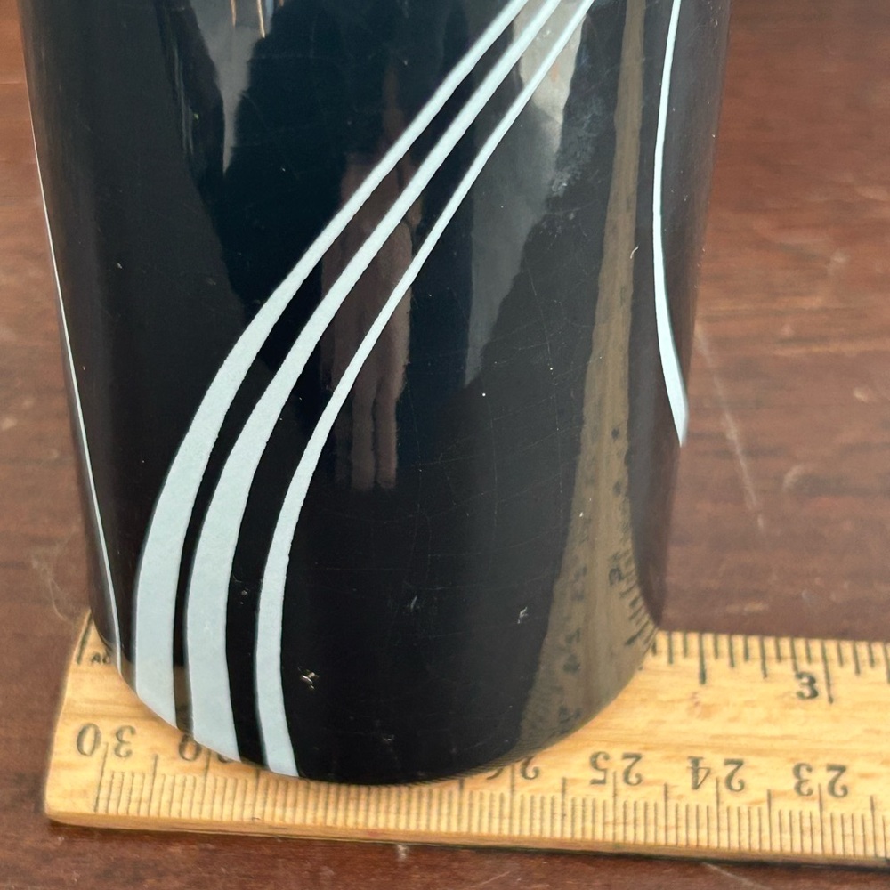 BLACK PEARL by Block Set 2 Candlesticks 4.25" tall  made Portugal white swirl - Picture 6 of 6